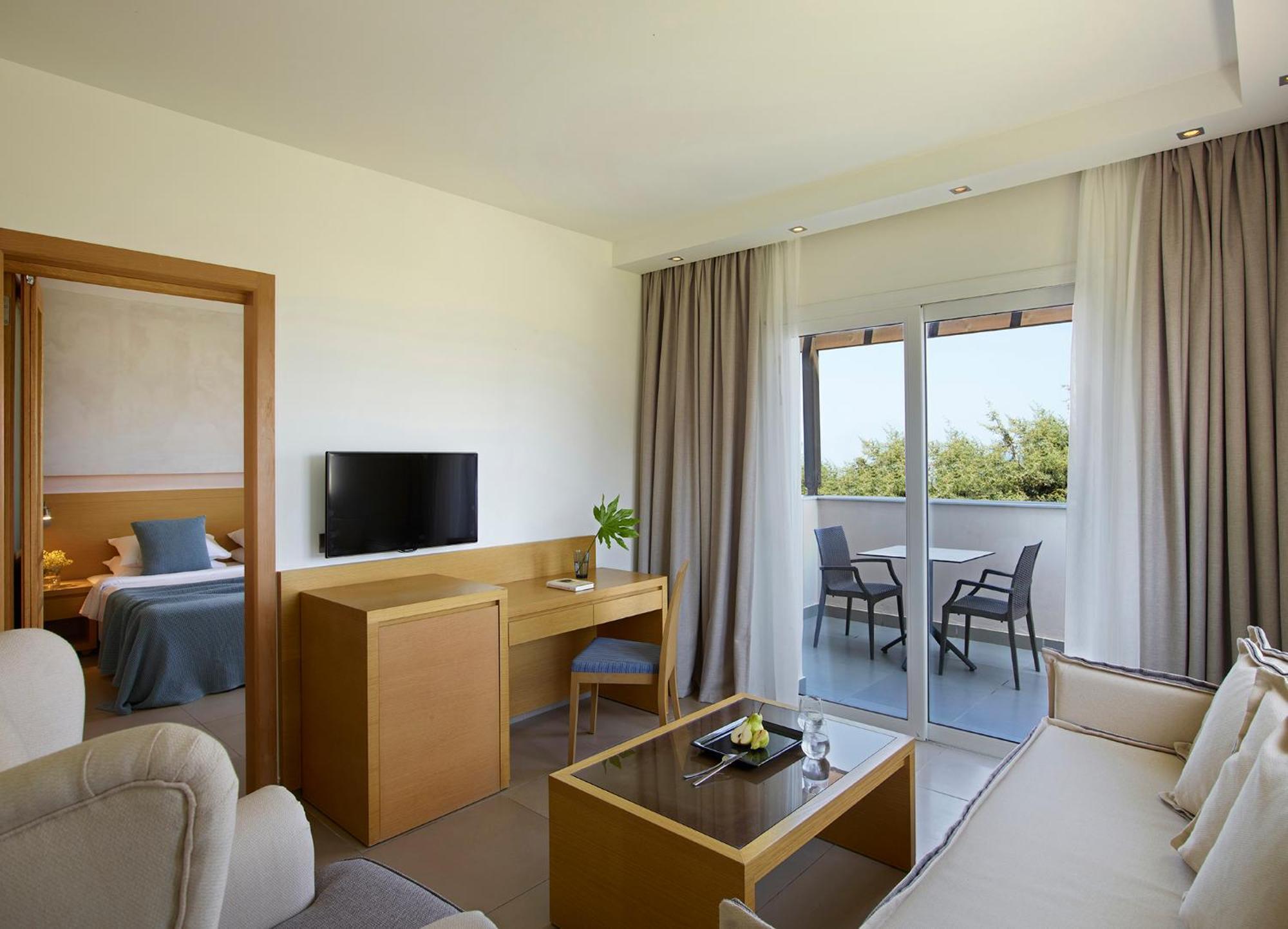 Atlantica Marmari Palace 마스티차리 외부 사진